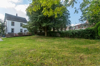133 Beecher Ave, Unit #2 in Cheltenham, PA - Building Photo - Building Photo