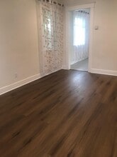 833 Freeman Ave in Long Beach, CA - Building Photo - Building Photo