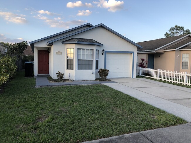 property at 941 Vista Palma Way