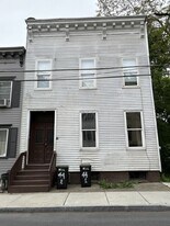 44 Osborne St in Albany, NY - Building Photo