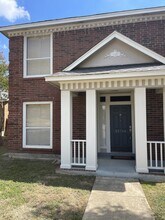 25118 Flaming Arrow in San Antonio, TX - Building Photo - Building Photo