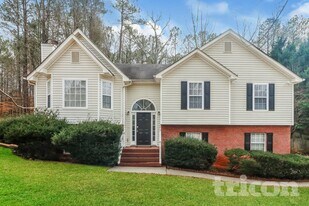 49 Highlander Way in Acworth, GA - Building Photo