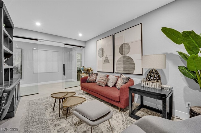 property at 2518 Veronella St