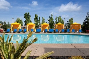 The Terraces at Highland Reserve Apartamentos