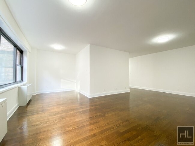 EAST 56 STREET, Unit 12K in New York, NY - Building Photo - Building Photo
