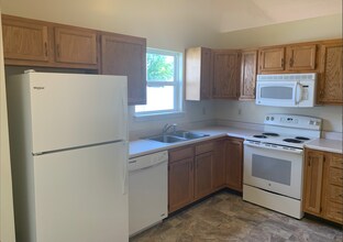 1319 Tedlee Dr in Kokomo, IN - Building Photo - Building Photo