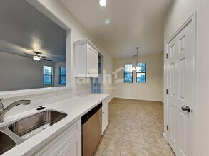 2930 S Cole Dr in Gilbert, AZ - Building Photo - Building Photo