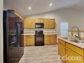 304 Kendall Dr in Winston-Salem, NC - Building Photo - Building Photo