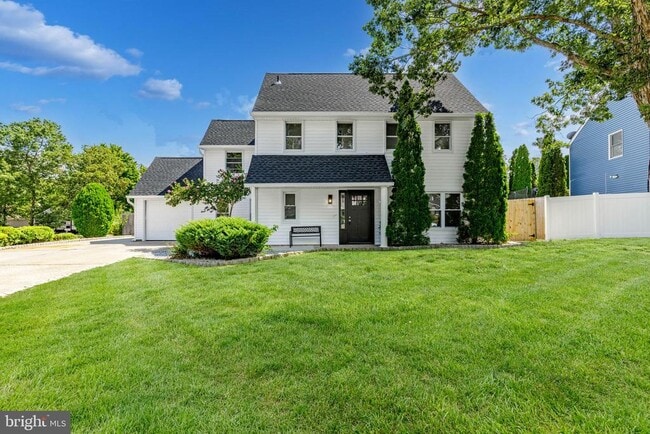 1 Maplewood Ct