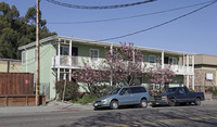 825 San Leandro Blvd in San Leandro, CA - Building Photo - Building Photo