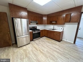 640 Grand St in Trenton, NJ - Building Photo - Building Photo