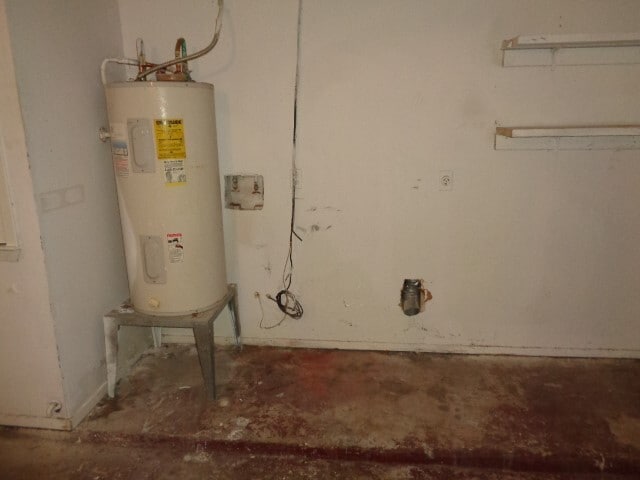 property at 17907 Glenmorris Dr