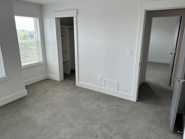 97 E Granite Peak Dr in Bozeman, MT - Building Photo - Building Photo