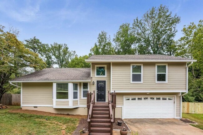 9745 Loblolly Ln