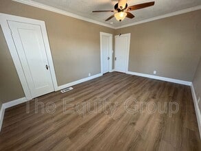 741 E Apricot Ave in Tulare, CA - Building Photo - Building Photo