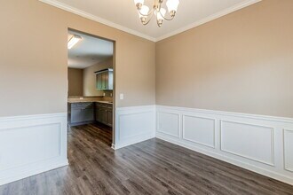 70 Moss Way in Cartersville, GA - Building Photo - Building Photo
