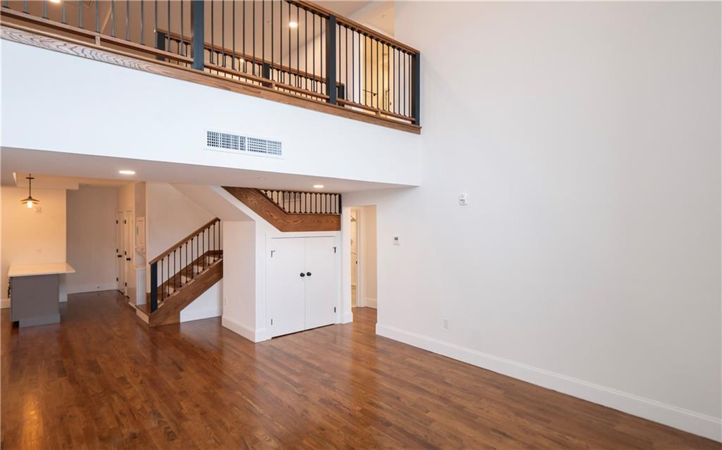 15 Cranston Ave in Newport, RI - Building Photo