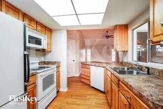 1733 SW 47th Terrace in Cape Coral, FL - Building Photo - Building Photo