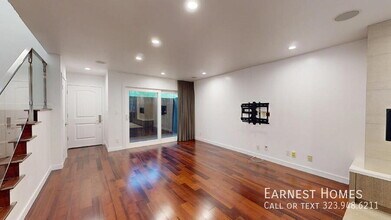 1238 18th St in Santa Monica, CA - Building Photo - Building Photo