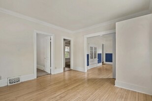 2202 N 55th St in Milwaukee, WI - Building Photo