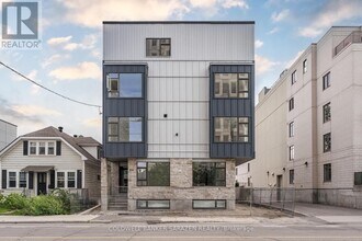 10 McArthur Ave. in Ottawa, ON - Building Photo - Building Photo