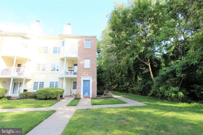 180 Devon Way in Levittown, PA - Building Photo - Building Photo