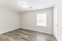 5118 Keystone St photo'