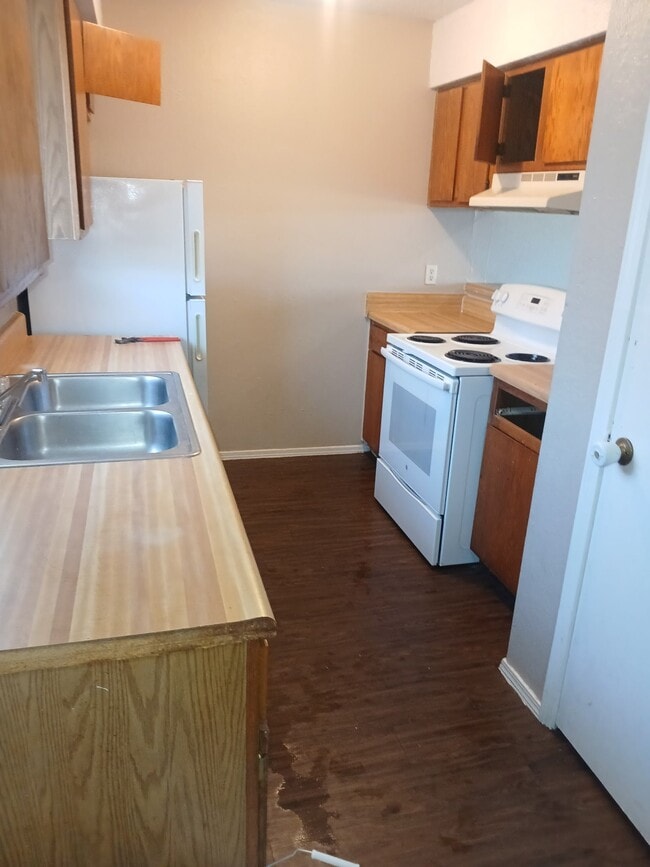 4301 Yorkshire Dr, Unit 10 in Fort Smith, AR - Building Photo - Building Photo