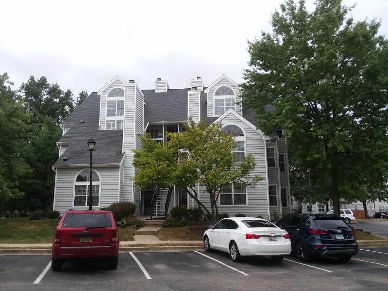 14023 Vista Dr in Laurel, MD - Building Photo