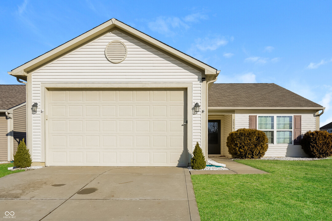 2898 W Hawanian Ln in Monrovia, IN - Foto de edificio
