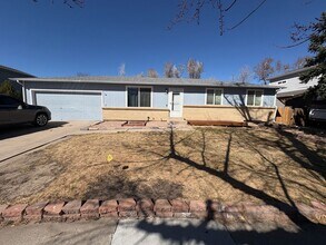 14755 E Dartmouth Ave in Aurora, CO - Building Photo - Building Photo