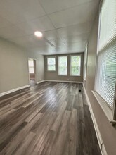 8824 Scottdale Ave in Jennings, MO - Building Photo - Building Photo