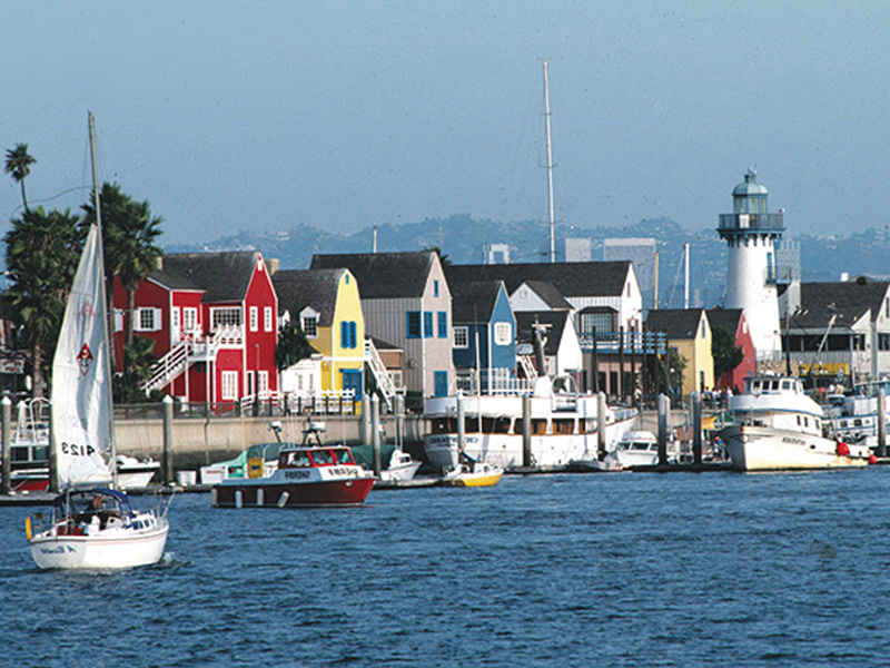 25 Jib St in Marina Del Rey, CA - Building Photo