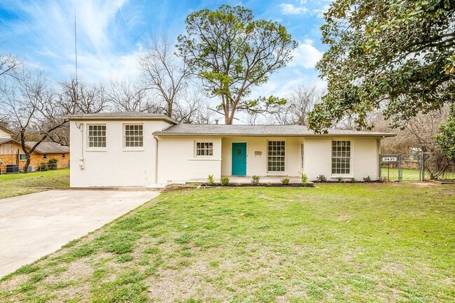 property at 5437 Sam Calloway Rd