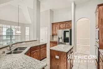 2710 Hawthorne Dr in Glenn Heights, TX - Building Photo - Building Photo