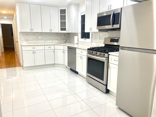 property at 517 Liberty Ave