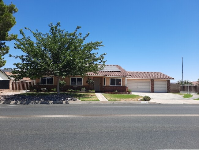 property at 13615 Driftwood Dr