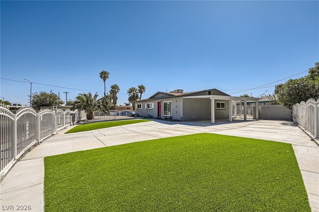 4820 Marnell Dr in Las Vegas, NV - Building Photo - Building Photo