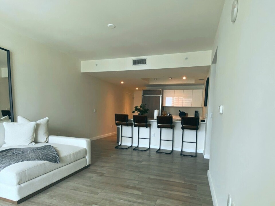 1100 S Miami Ave, Unit 2907 in Miami, FL - Foto de edificio