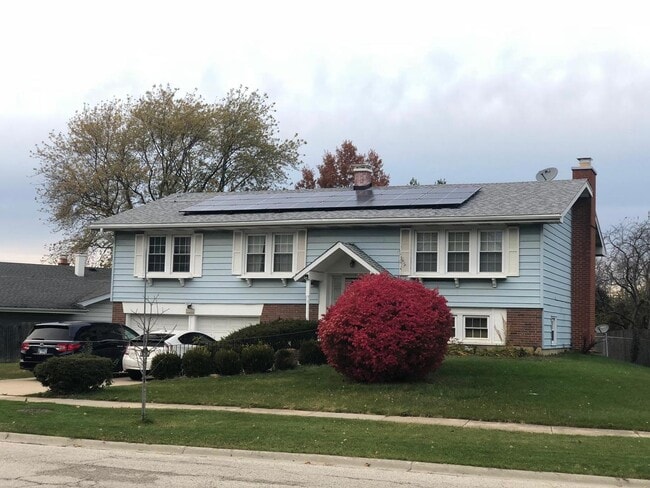 property at 1200 Glen Ln