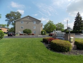 Roosevelt Commons in Middletown, OH - Foto de edificio - Building Photo