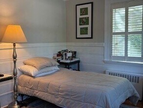 38 Fort Hill St in Hingham, MA - Building Photo - Building Photo