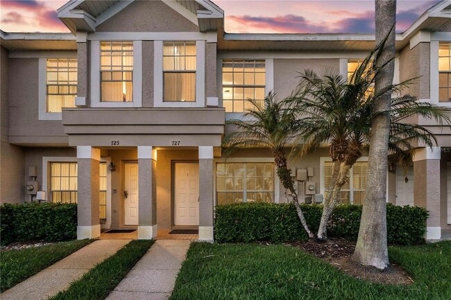 property at 727 Kensington Lake Cir