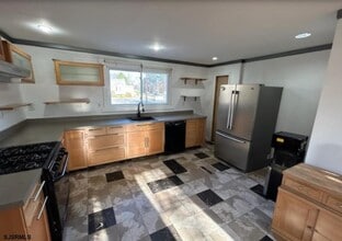 2909 Fire Rd in Egg Harbor Township, NJ - Foto de edificio - Building Photo