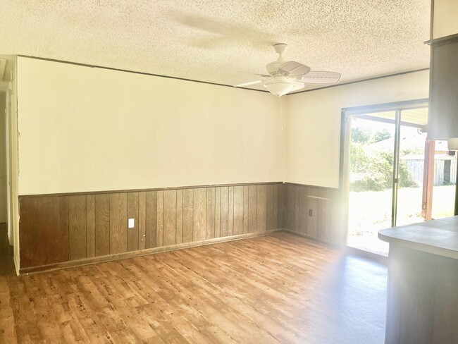 2141 Shady Oaks Dr in Baton Rouge, LA - Building Photo - Building Photo
