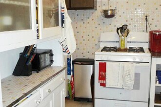 3704 N Hoyne Ave, Unit 3709-2 in Chicago, IL - Building Photo - Building Photo