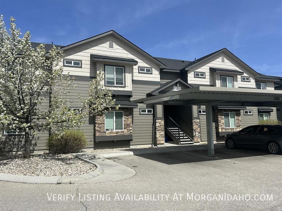 11904 W Fairview Ave in Boise, ID - Building Photo