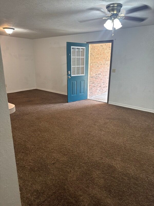 110 Farm to Market 82 in Kirbyville, TX - Building Photo - Building Photo