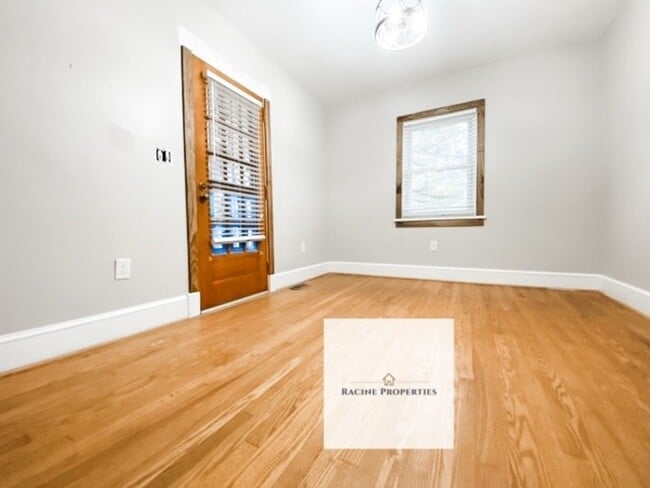 101 Jacobs Hwy in Clinton, SC - Building Photo - Building Photo