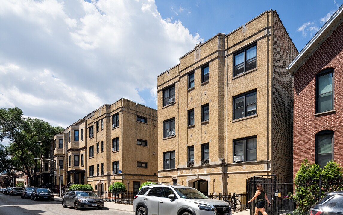 2842 N Orchard St, Unit 2844-40 in Chicago, IL - Building Photo